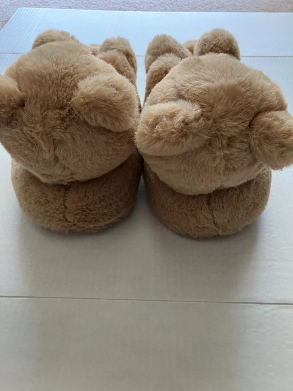 GAP holiday brown